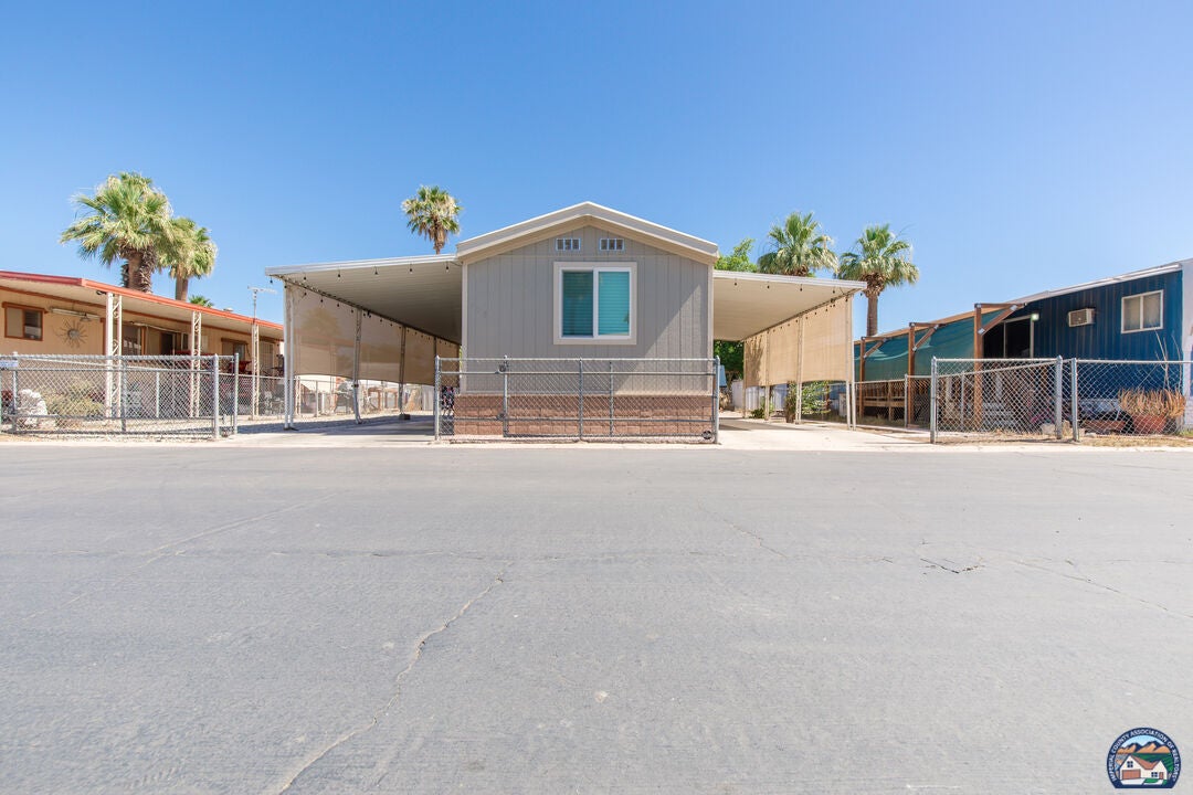 371 East Ross Road, Unit 708 El Centro, CA 92243 - Photo 1 of 23 Gallery Image 1