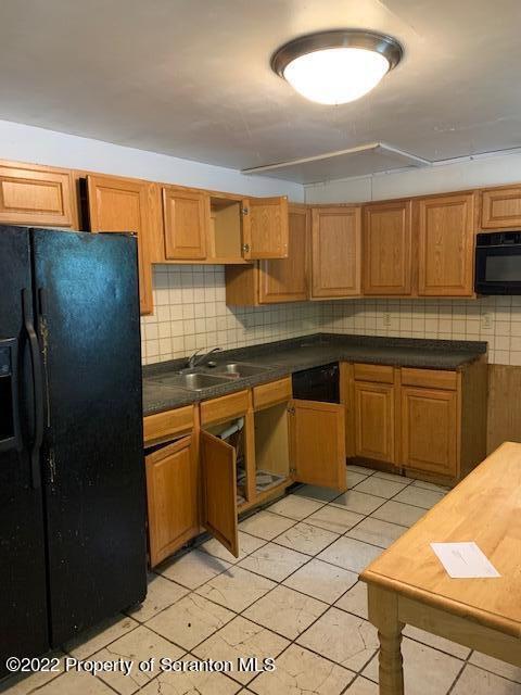 35 Owego Street Simpson, PA 18407 - Photo 2 of 10 IMG_8193