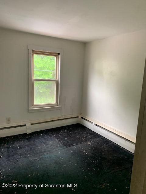 35 Owego Street Simpson, PA 18407 - Photo 5 of 10 IMG_8198