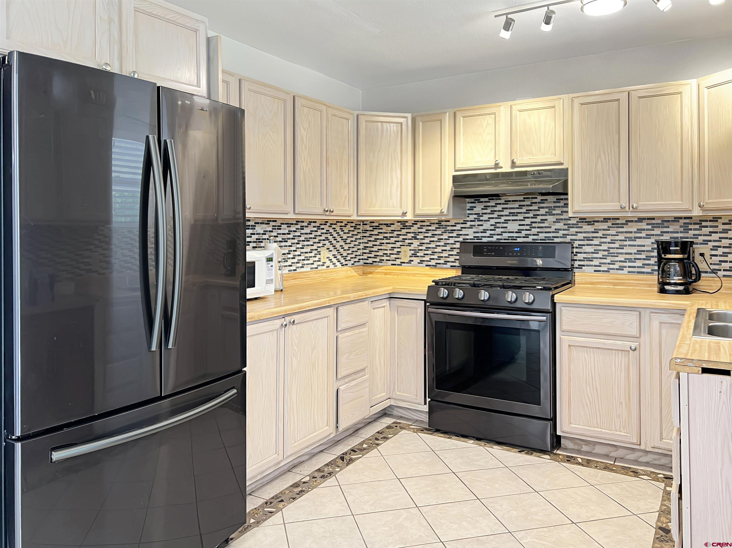 214 South Valley Road Cortez, CO 81321 - Photo 7 of 16 Gallery Image 7