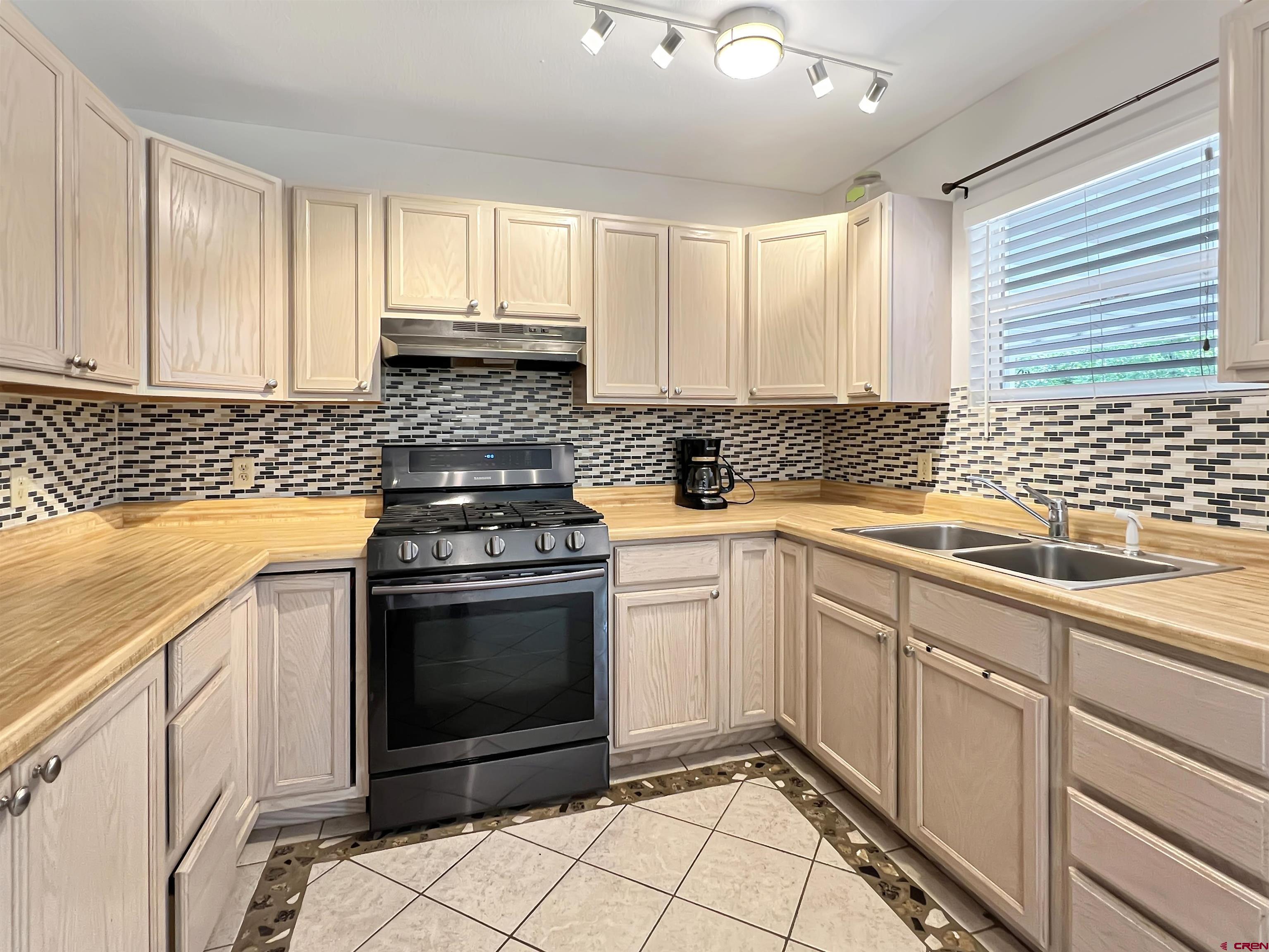 214 South Valley Road Cortez, CO 81321 - Photo 8 of 16 Gallery Image 8