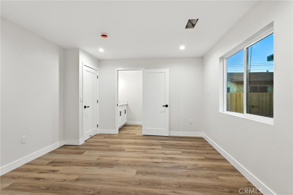 4340 2nd Avenue Los Angeles, CA 90008 - Photo 39 of 51 a view of an empty room