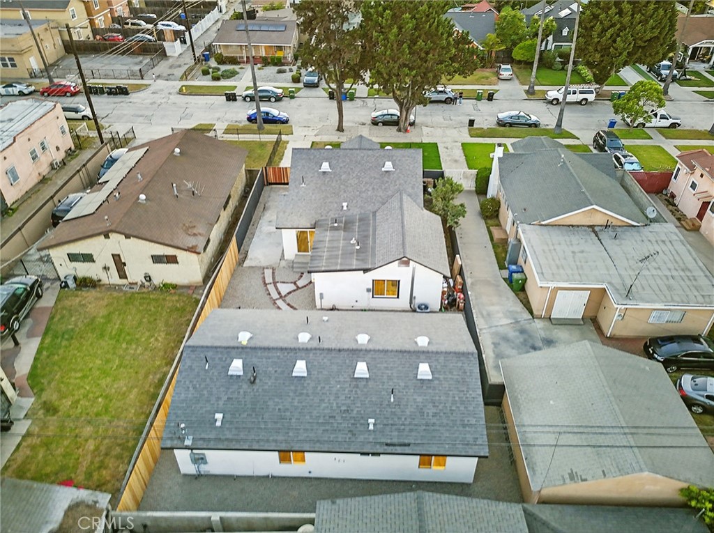 4340 2nd Avenue Los Angeles, CA 90008 - Photo 44 of 51 a view of a city with cars parked
