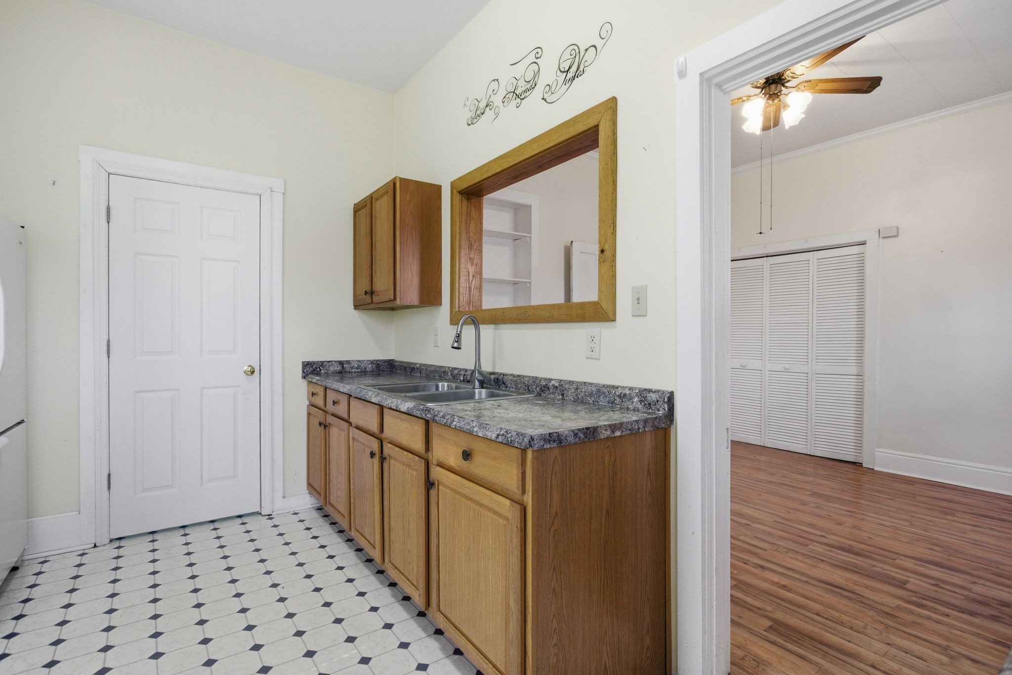 102 Locust Street Mount Pleasant, TN 38474 - Photo 13 of 27