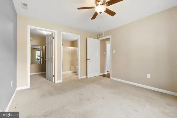 $275,000 | 4708A Dunbarton Road, Unit A, Mount Laurel, NJ 08054
