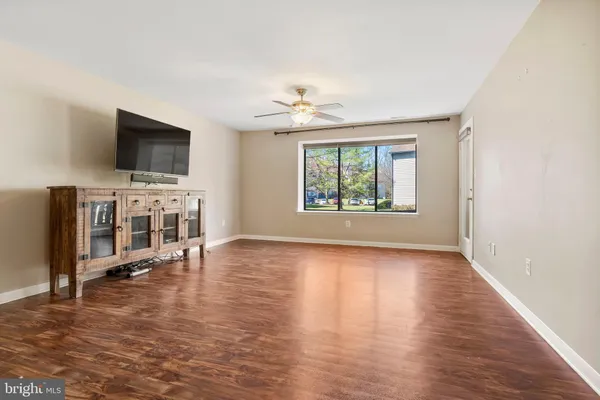 $275,000 | 4708A Dunbarton Road, Unit A, Mount Laurel, NJ 08054