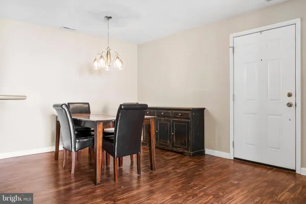 $275,000 | 4708A Dunbarton Road, Unit A, Mount Laurel, NJ 08054