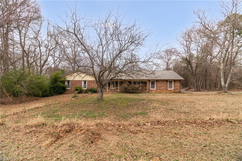 2533 Reedy Creek Road Lexington, NC 27295 - Photo 2 of 31