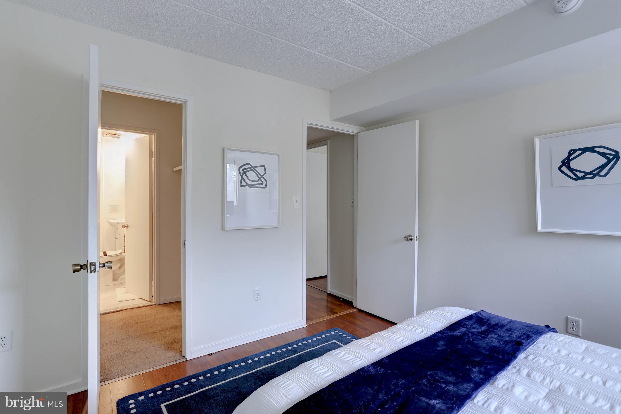 5639 Harpers Farm Road, Unit D Columbia, MD 21044 - Photo 18 of 27 Tons of natural light