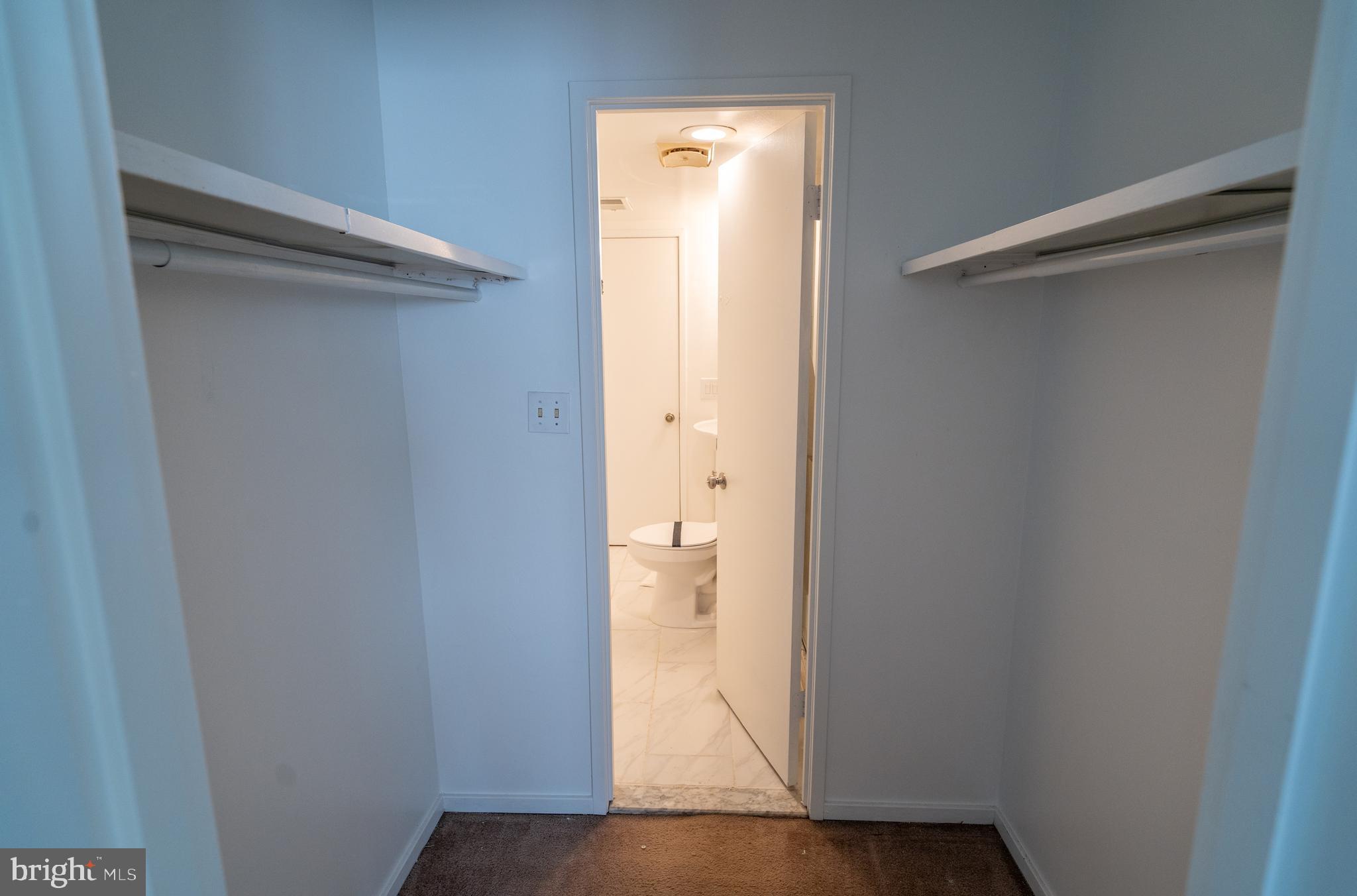 5639 Harpers Farm Road, Unit D Columbia, MD 21044 - Photo 19 of 27 Large walk through closet