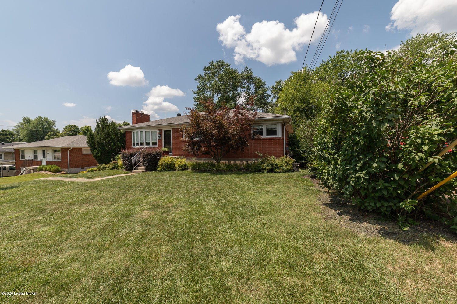 7604 Smyrna Road Louisville, KY 40228 - Photo 2 of 63 Smyrna002