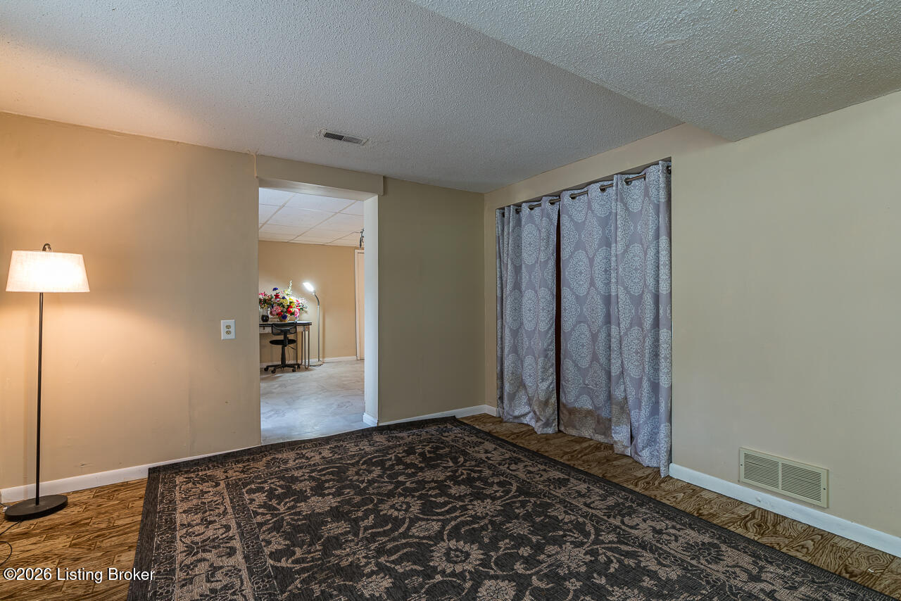 4296 Berrytown Road Rineyville, KY 40162 - Photo 23 of 44 DSC00399