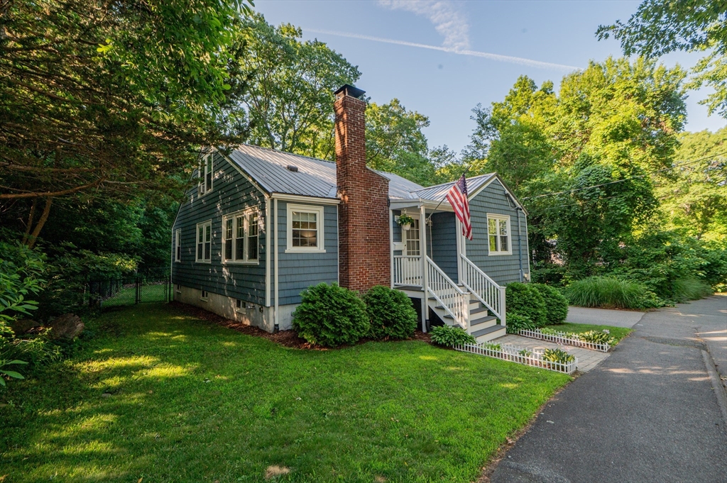 53 Bulfinch Road Lynn, MA 01902 - Photo 1 of 42