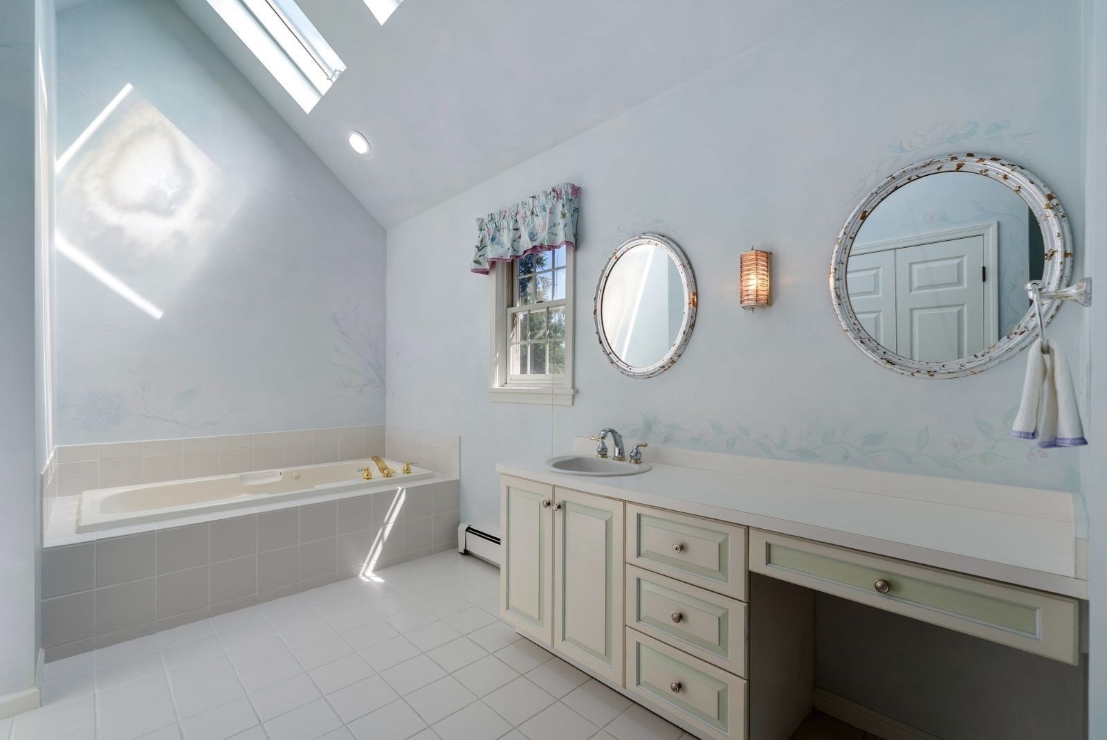 14 Powder House Circle Needham, MA 02492 - Photo 28 of 35 Gallery Image 28