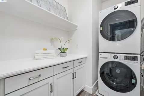 $958,000 | 37629 Breakers Road, Newark, CA 94560