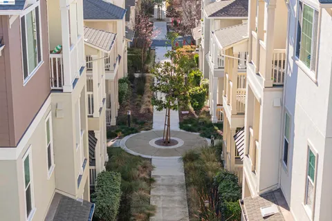 $958,000 | 37629 Breakers Road, Newark, CA 94560