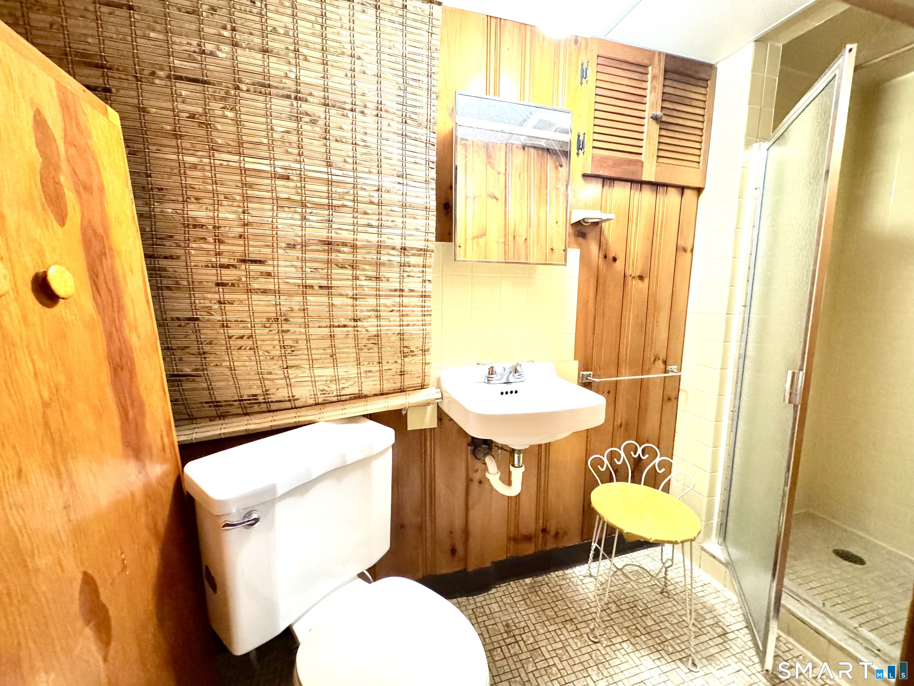 253 Kneeland Road New Haven, CT 06512 - Photo 32 of 42