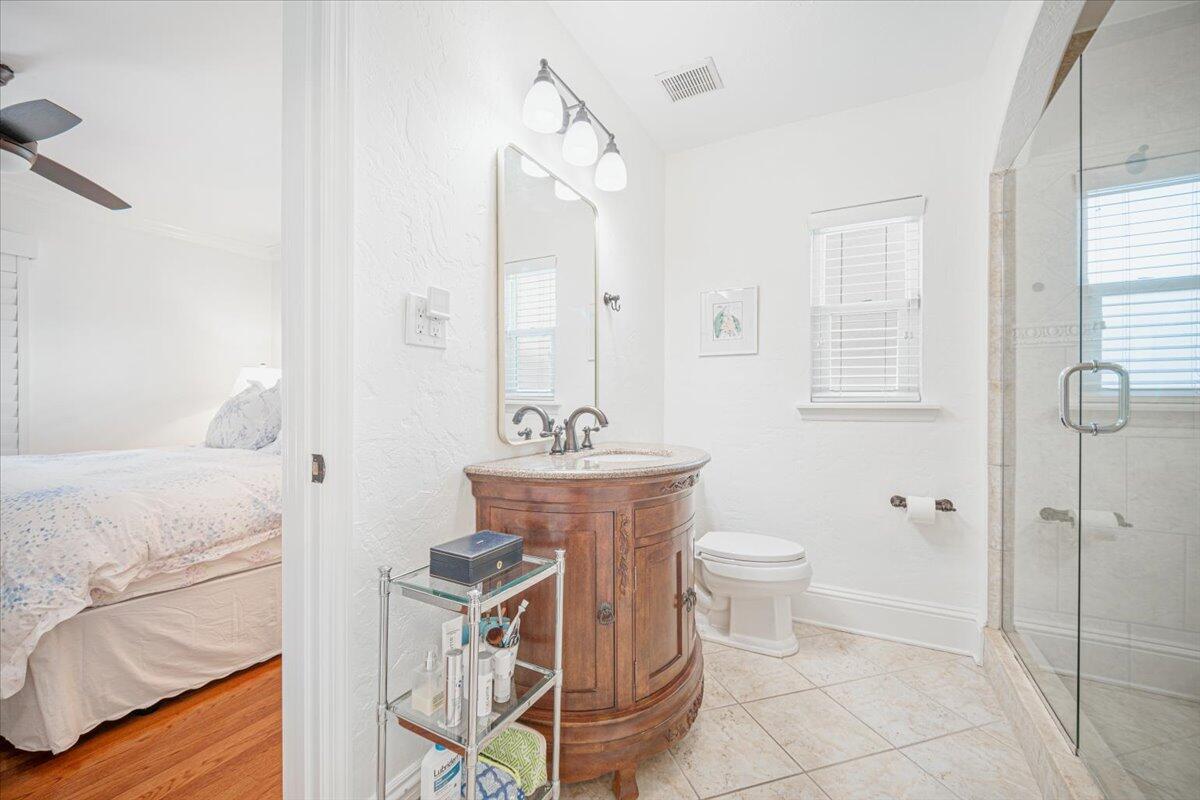 289 Beverly Road West Palm Beach, FL 33405 - Photo 11 of 14 18-20241025-DSC02626