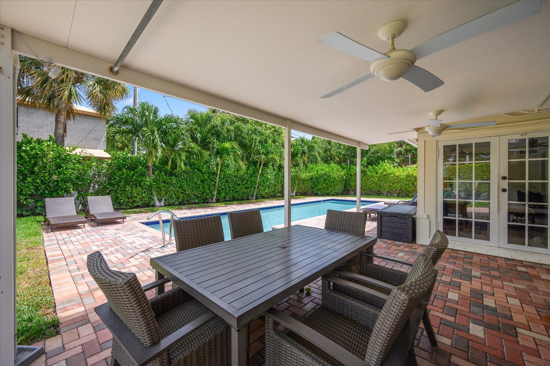 289 Beverly Road West Palm Beach, FL 33405 - Photo 13 of 14 beverly