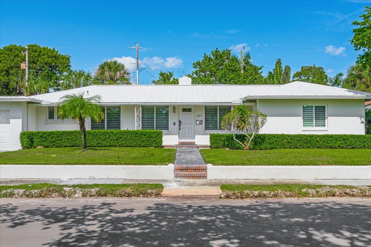 289 Beverly Road West Palm Beach, FL 33405 - Photo 14 of 14 01-20241025-DSC02706