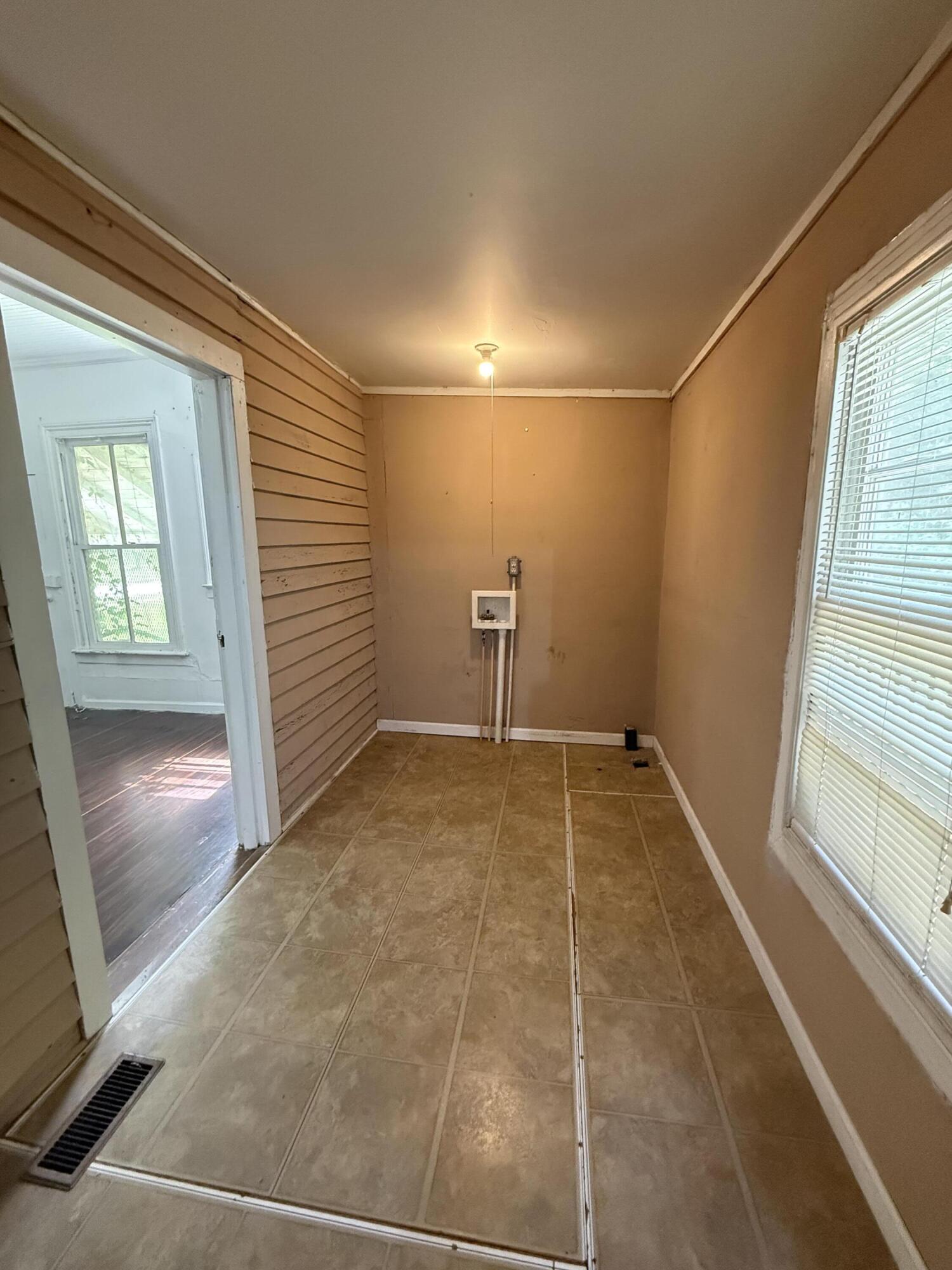 121 West Baruch Street Denmark, SC 29042 - Photo 10 of 14 IMG_2623
