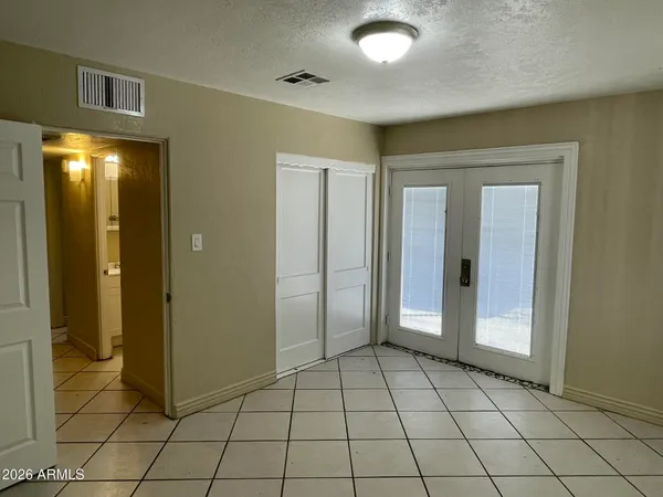 $2,099 | 1701 East Harvard Street, Unit FRNT HS, Phoenix, AZ 85006