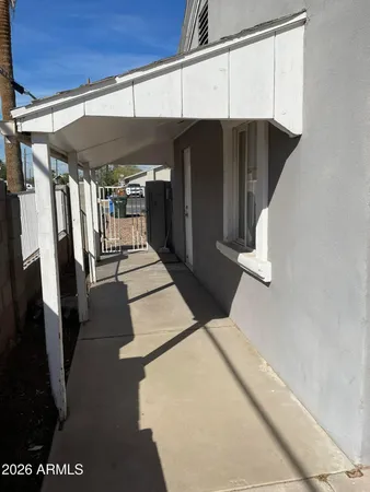 $1,999 | 1701 East Harvard Street, Unit FRNT HS, Phoenix, AZ 85006