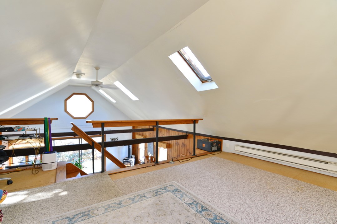 4437 Old Post Road Charlestown, RI 02813 - Photo 11 of 32