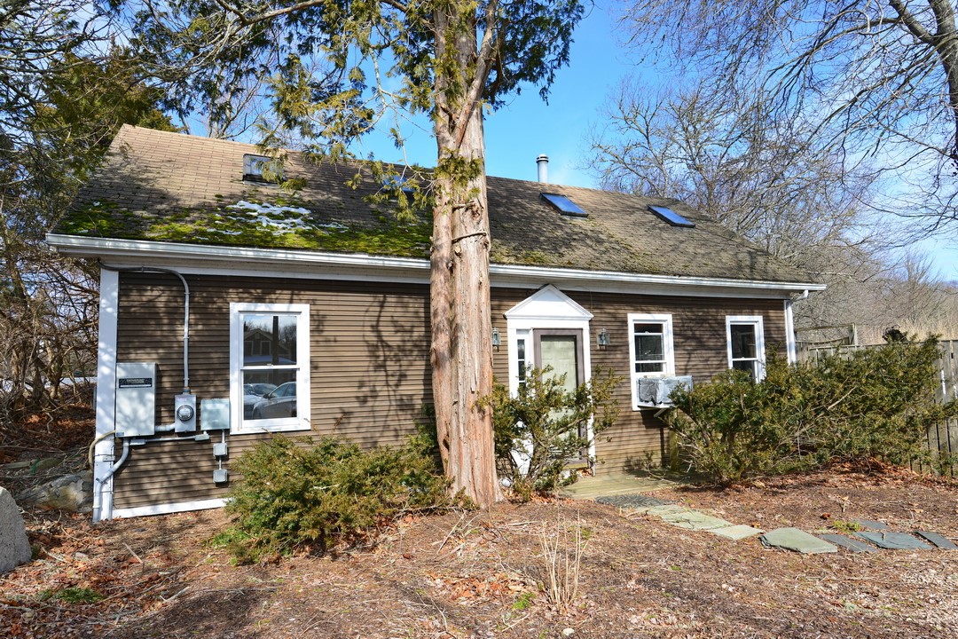4437 Old Post Road Charlestown, RI 02813 - Photo 25 of 32