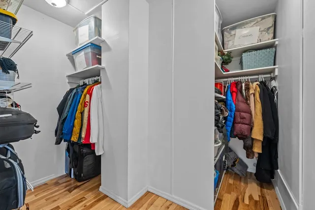 $1,095,000 | 2500 Johnson Avenue, Unit 2NP | Spuyten Duyvil