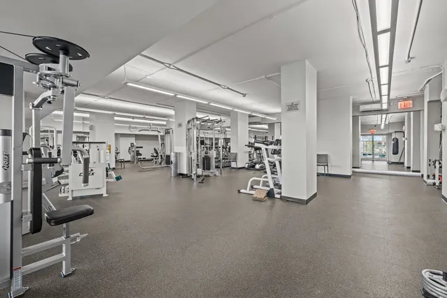 $1,095,000 | 2500 Johnson Avenue, Unit 2NP | Spuyten Duyvil