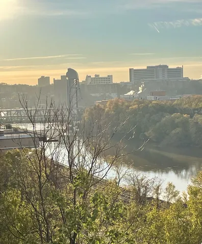 $1,095,000 | 2500 Johnson Avenue, Unit 2NP | Spuyten Duyvil