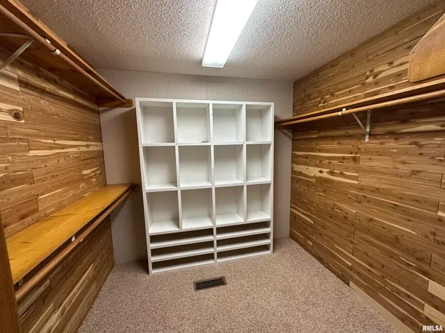 $825,000 | 5446 North 1700th Street, Dieterich, IL 62424