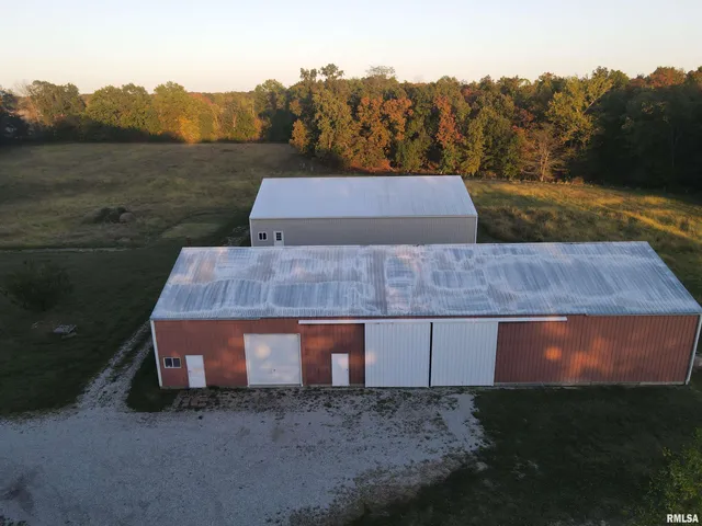 $825,000 | 5446 North 1700th Street, Dieterich, IL 62424