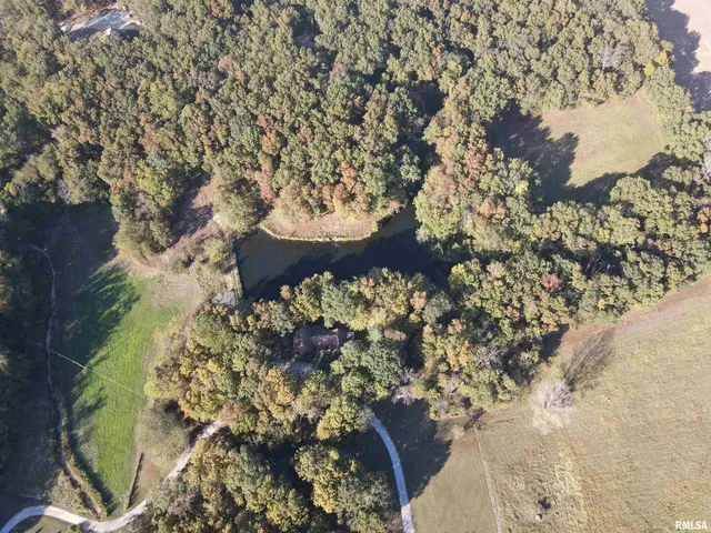 $825,000 | 5446 North 1700th Street, Dieterich, IL 62424