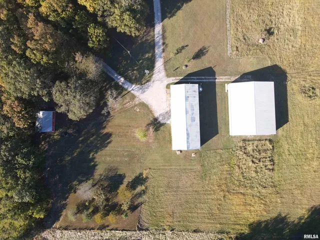 $825,000 | 5446 North 1700th Street, Dieterich, IL 62424