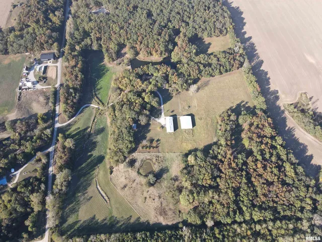 $825,000 | 5446 North 1700th Street, Dieterich, IL 62424