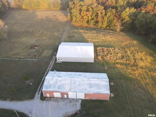 $825,000 | 5446 North 1700th Street, Dieterich, IL 62424