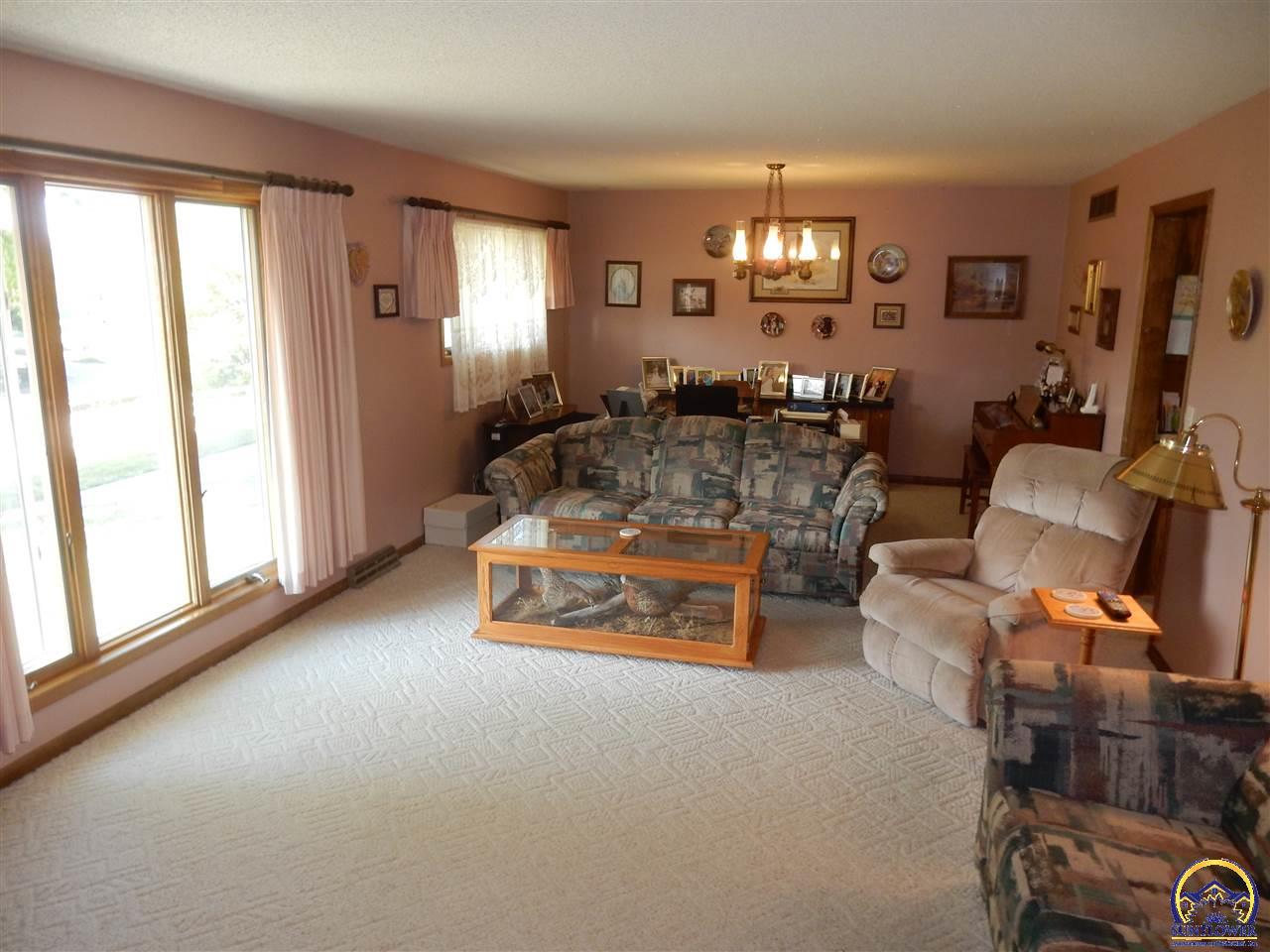 1166 225 Road Elmdale, KS 66850 - Photo 40 of 98