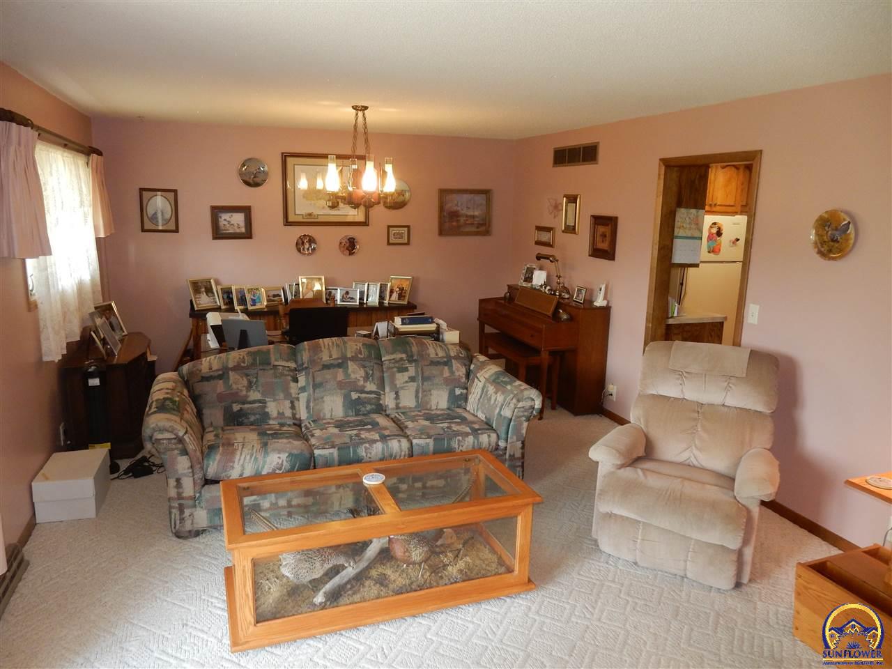 1166 225 Road Elmdale, KS 66850 - Photo 41 of 98