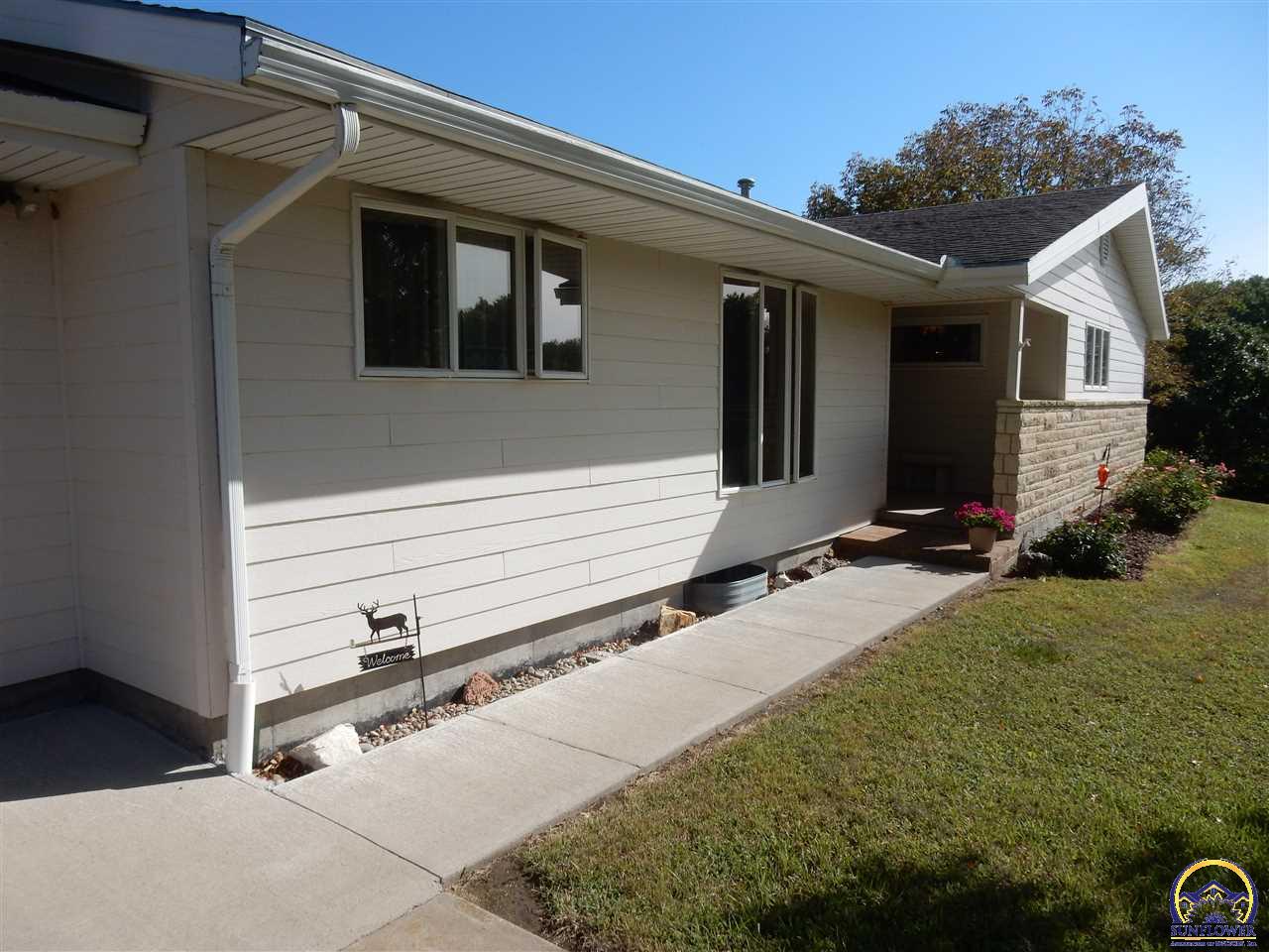 1166 225 Road Elmdale, KS 66850 - Photo 9 of 98