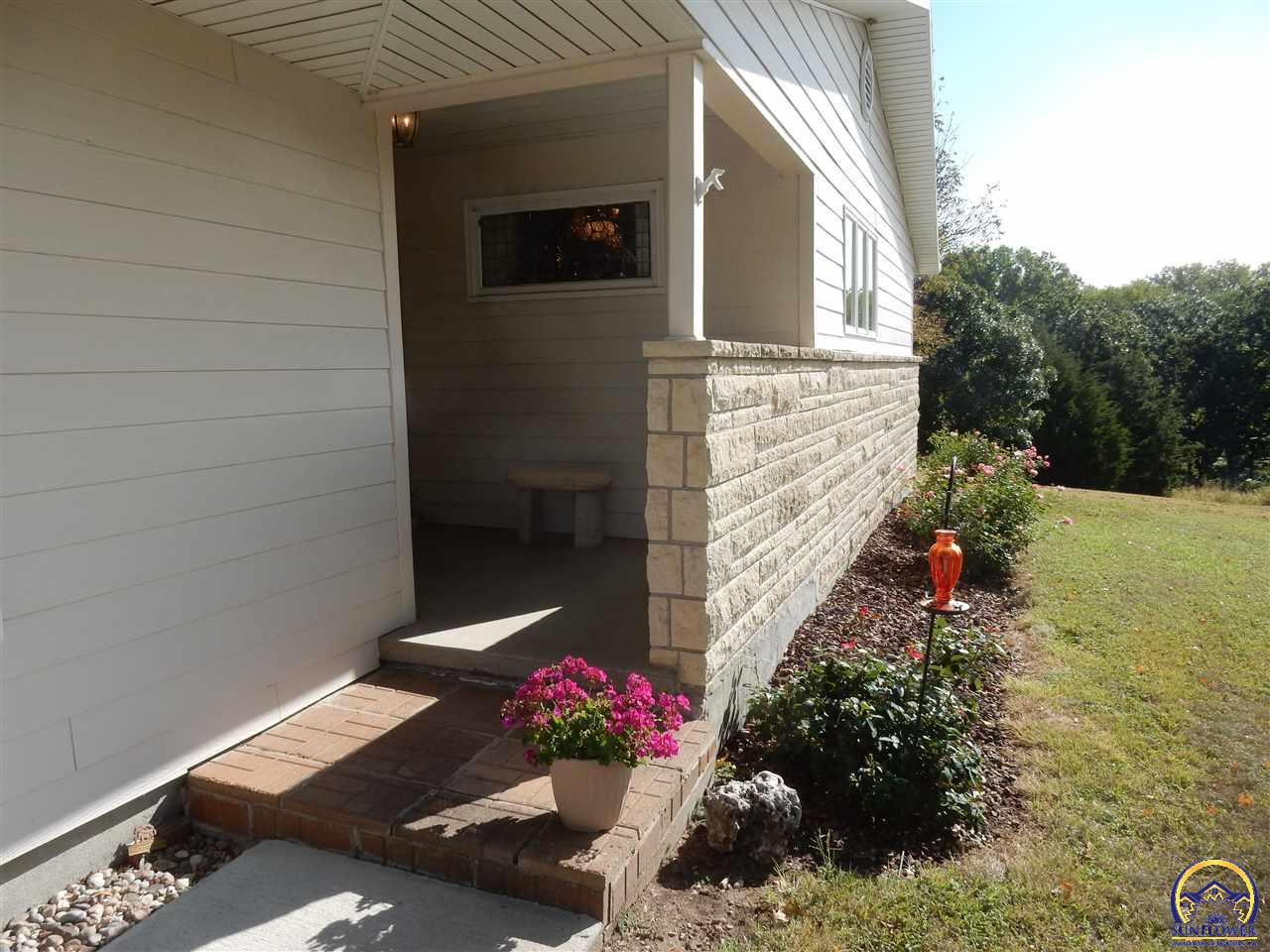 1166 225 Road Elmdale, KS 66850 - Photo 10 of 98