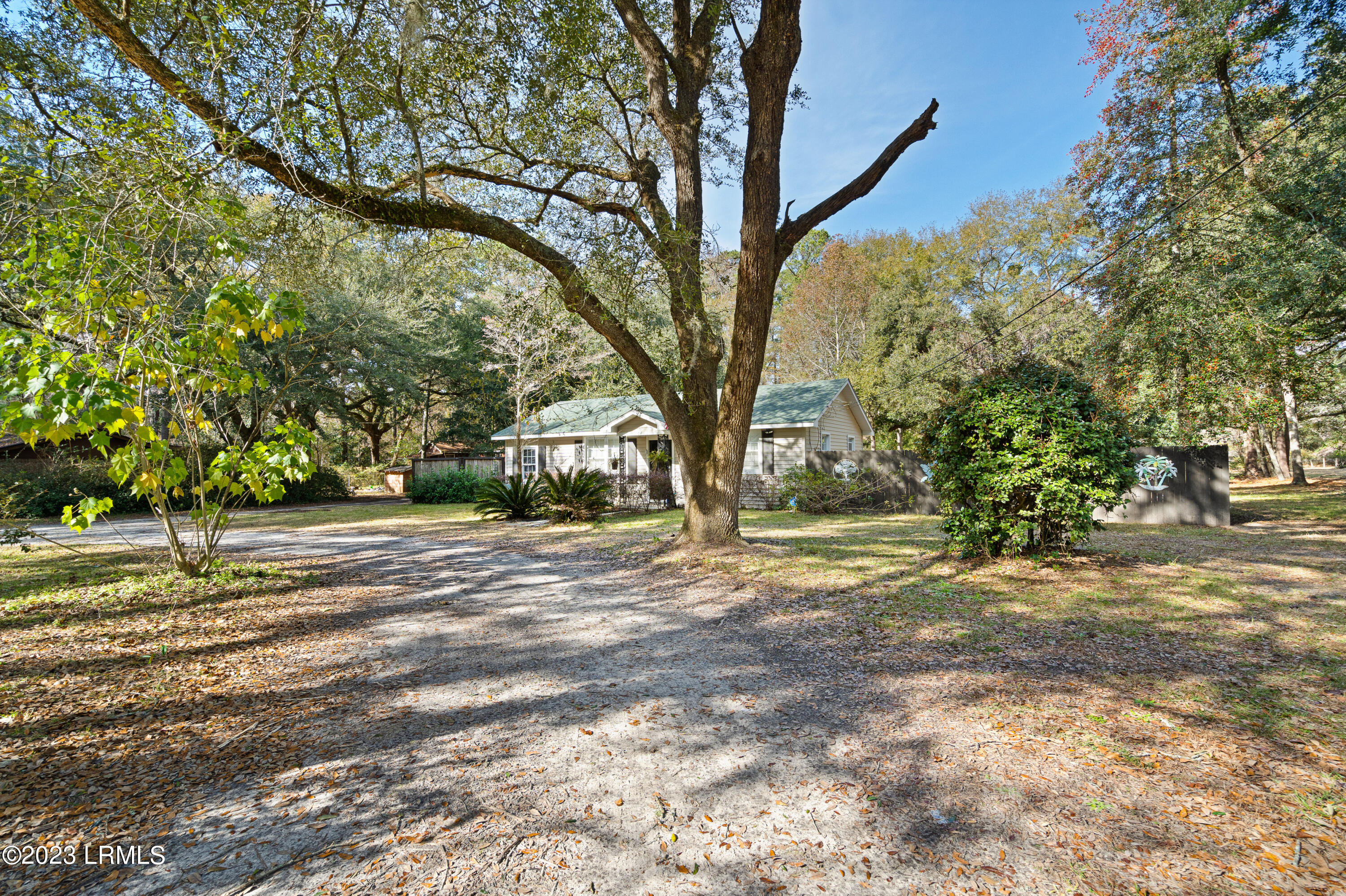 64 Cherokee Farms Road Beaufort, SC 29906 - Photo 3 of 26 64 Cherokee Extra Exterior-1