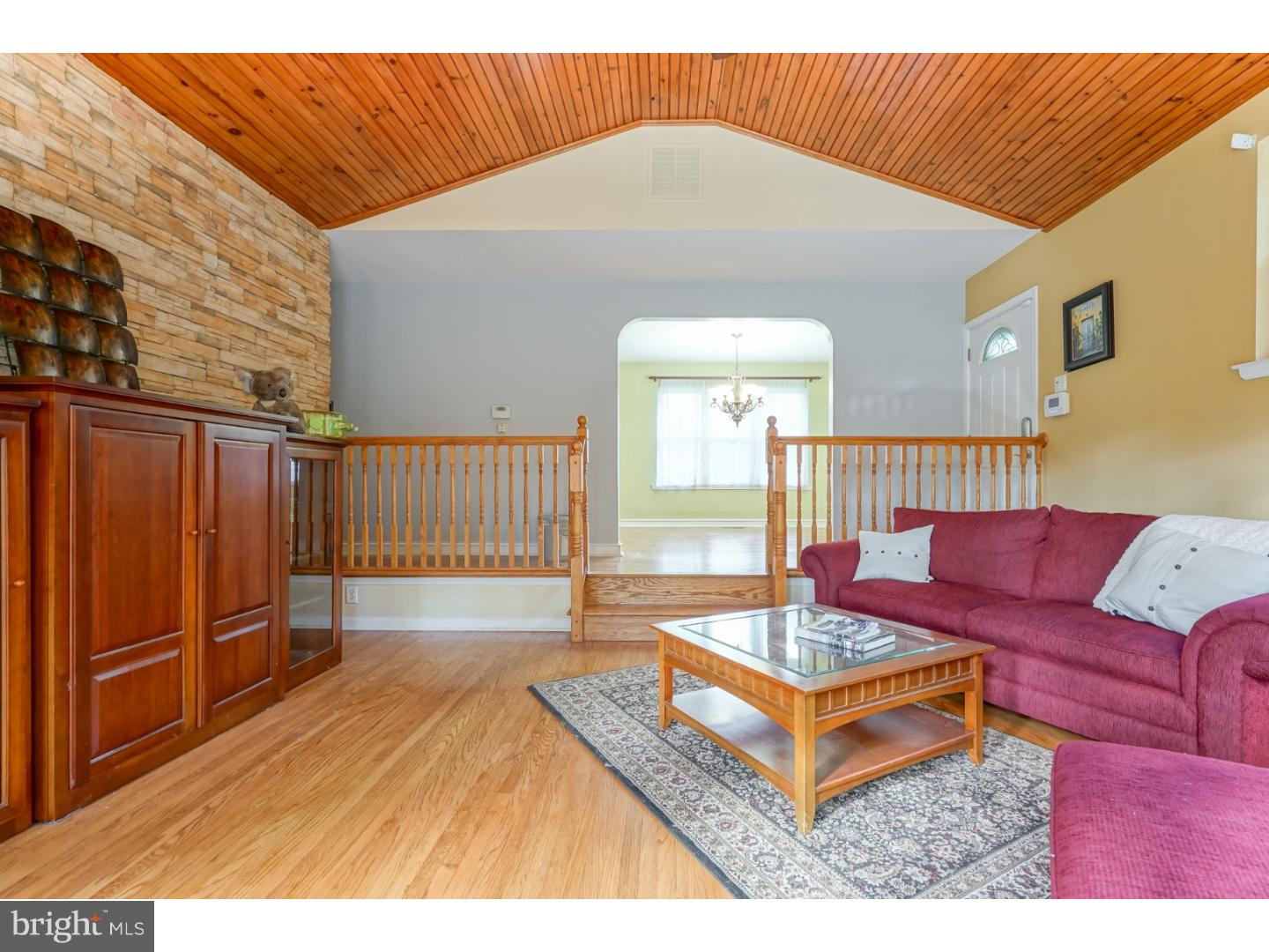 31 Spring Lake Drive Clementon, NJ 08021 - Photo 2 of 16