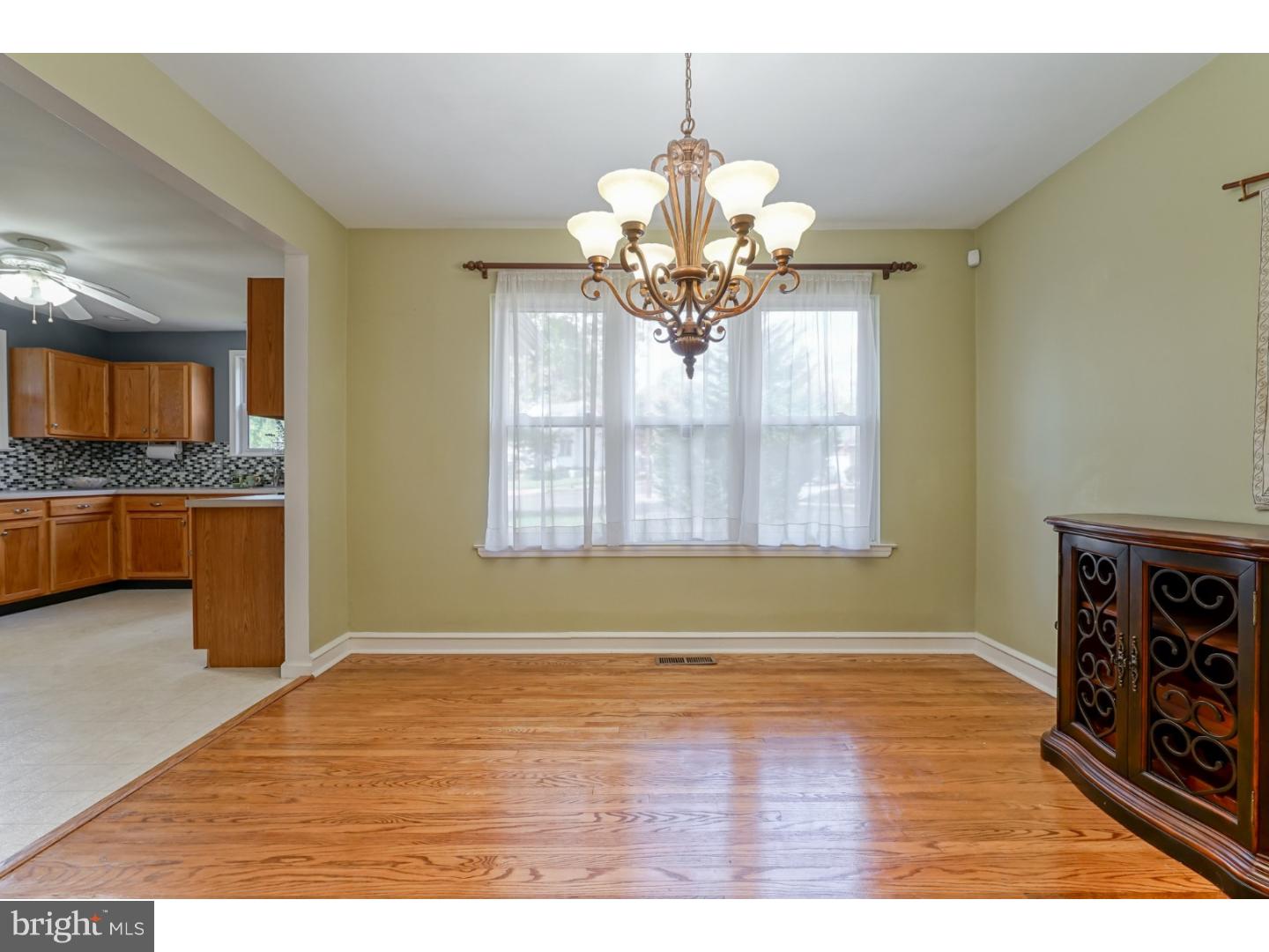 31 Spring Lake Drive Clementon, NJ 08021 - Photo 5 of 16