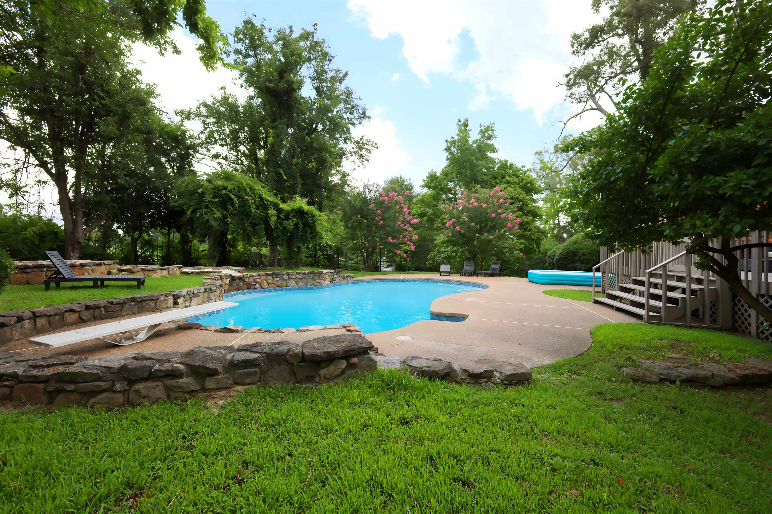 415 Key Road Collierville, TN 38017 - Photo 39 of 40 a view of backyard with swimming pool and green space