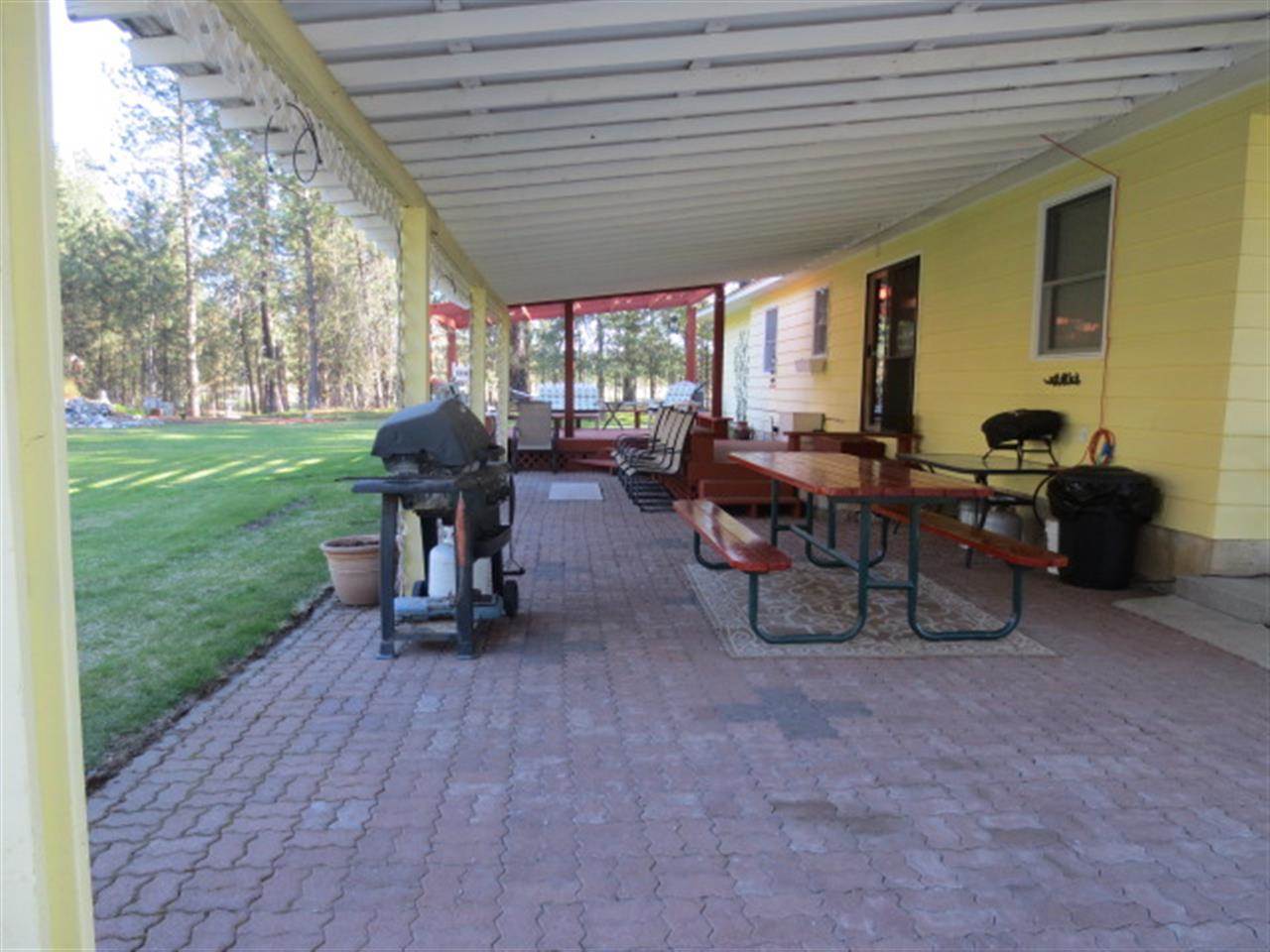 28604 North Bruce Road Chattaroy, WA 99003 - Photo 4 of 20
