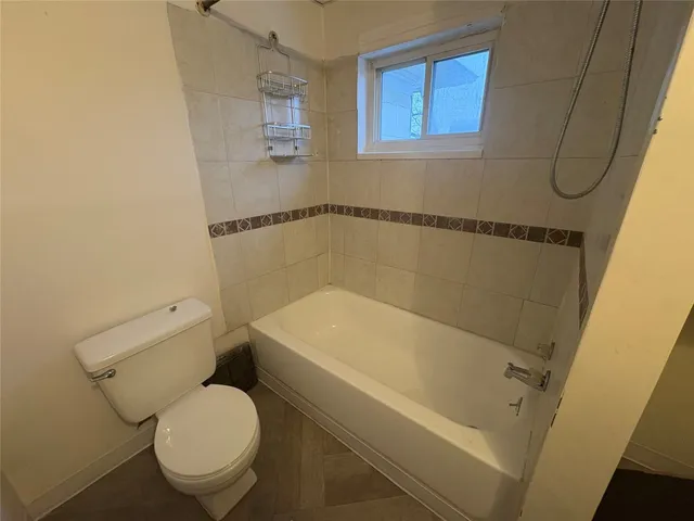 $900 | 234 Ackley Avenue, Unit 2A, Johnson City, NY 13790