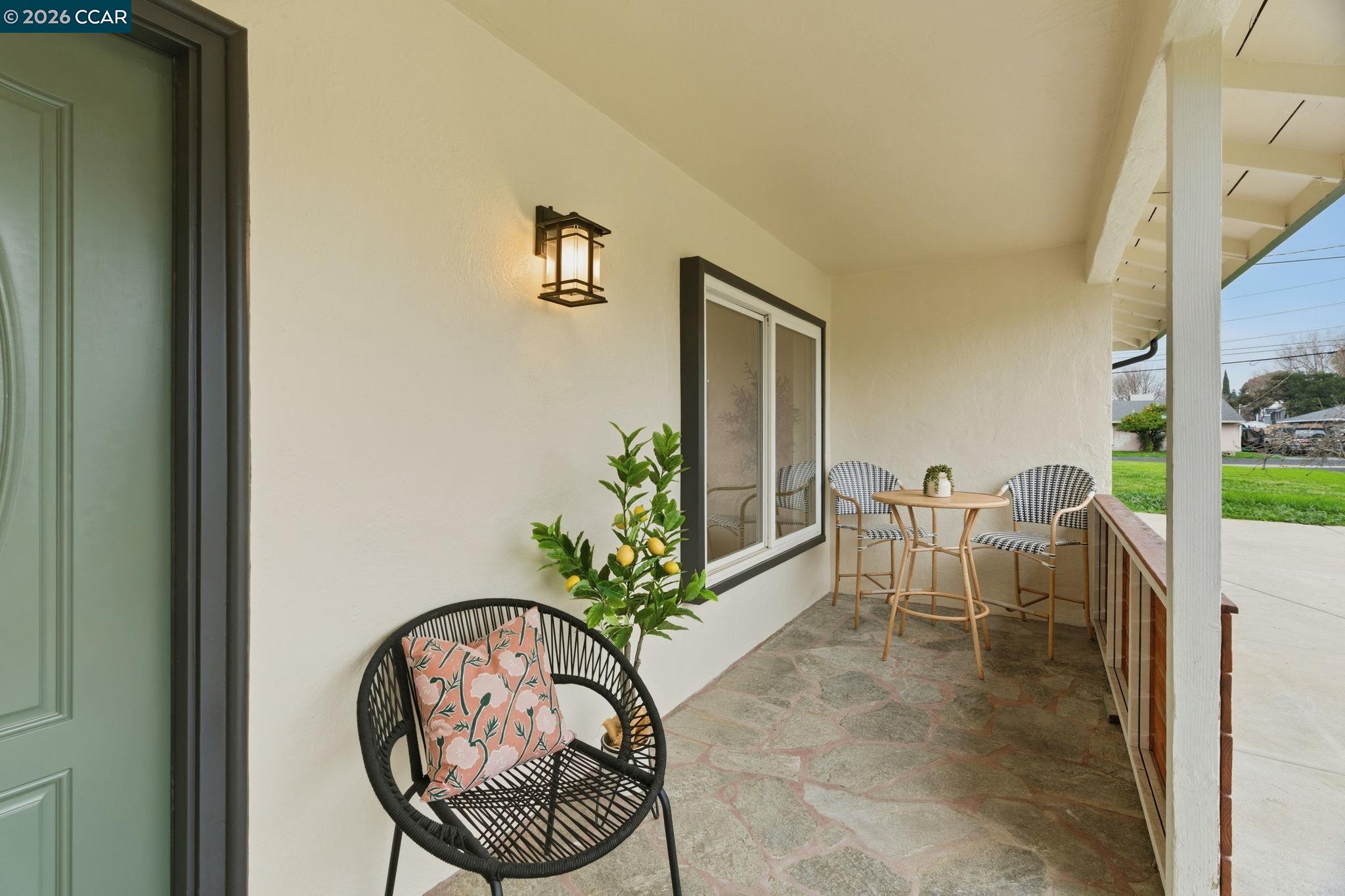 2361 Bedford Road Concord, CA 94520 - Photo 9 of 58