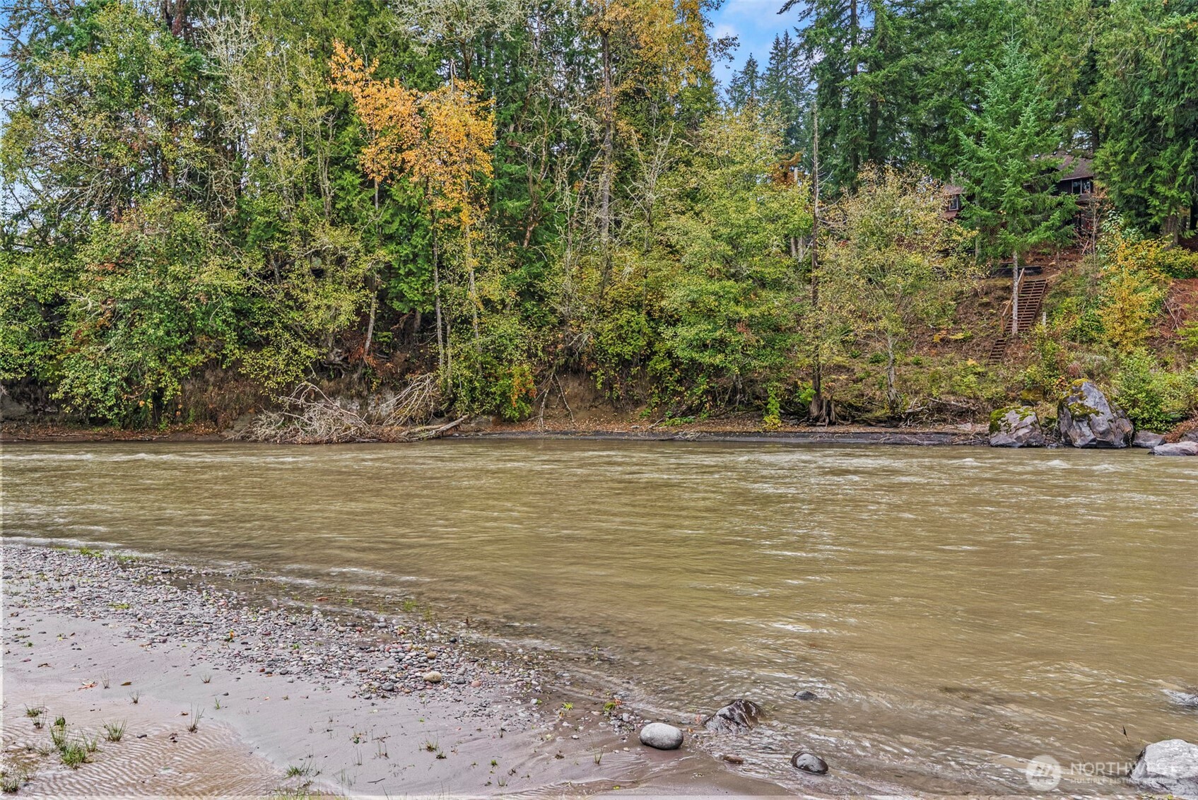 1703 Tower Road Castle Rock, WA 98611 - Photo 3 of 38 a view of a lake view